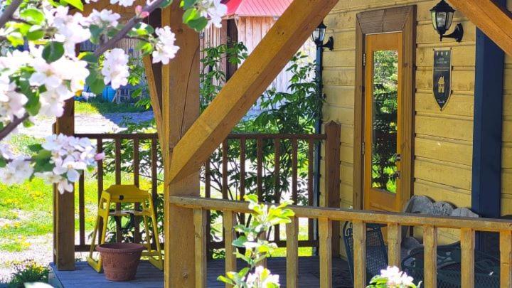 La Vieille Ferme ; l'Écogîte un loft campagnard Saint-Fulgence Esterno foto