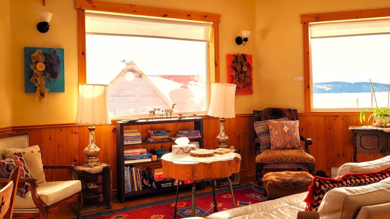 La Vieille Ferme ; l'Écogîte un loft campagnard Saint-Fulgence Esterno foto